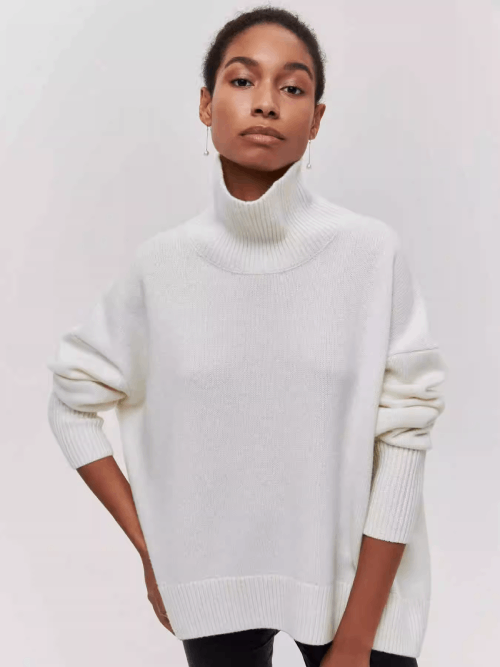 Elyra – Premium Relaxed Turtleneck