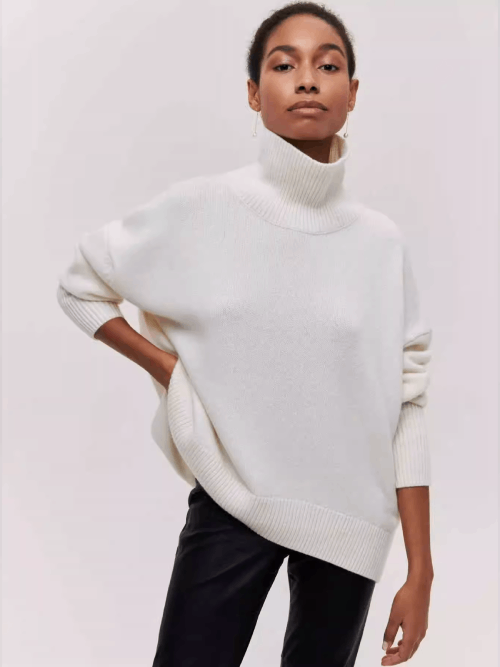 Elyra – Premium Relaxed Turtleneck
